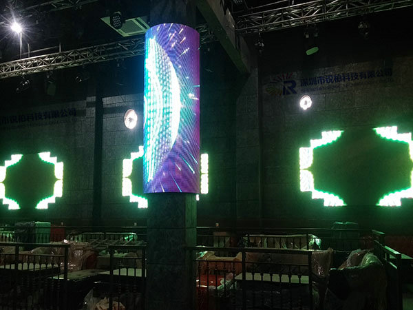 չ^b30ƽ׸LED@ʾg(sh)QһƷLEDX