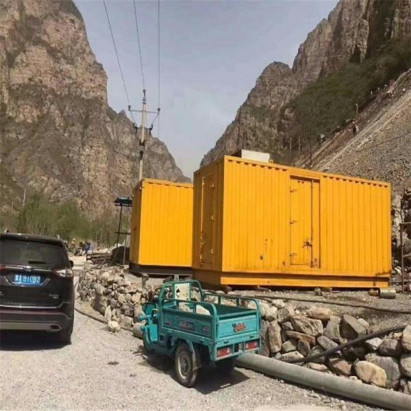 1000KW出租靜音發(fā)電車各種型號發(fā)電機發(fā)電車供應(yīng)與租賃