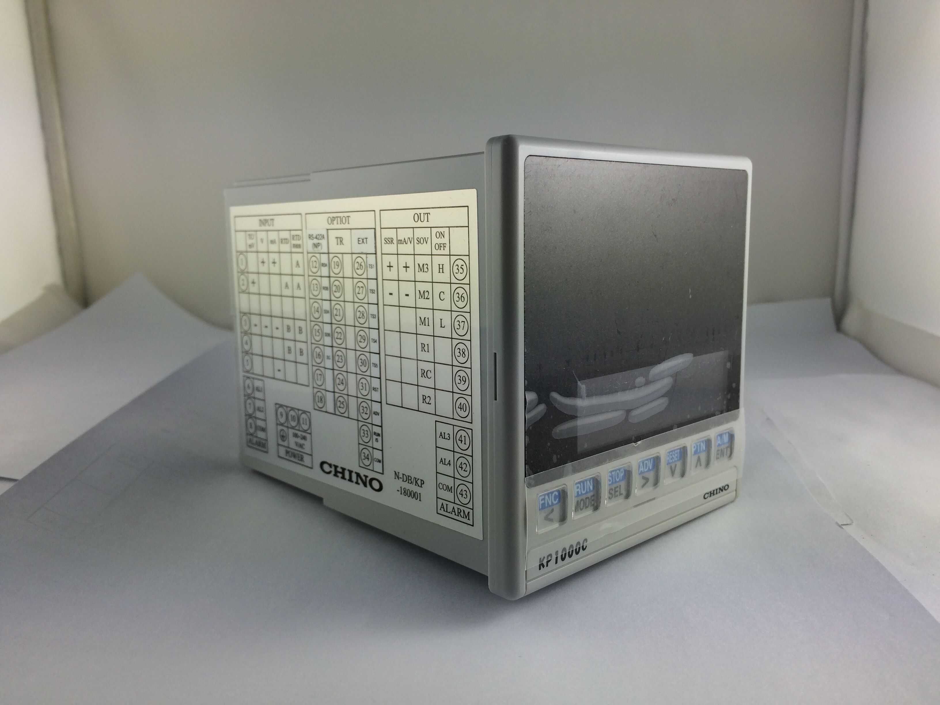 KP24300000-G0A{xձCHINO