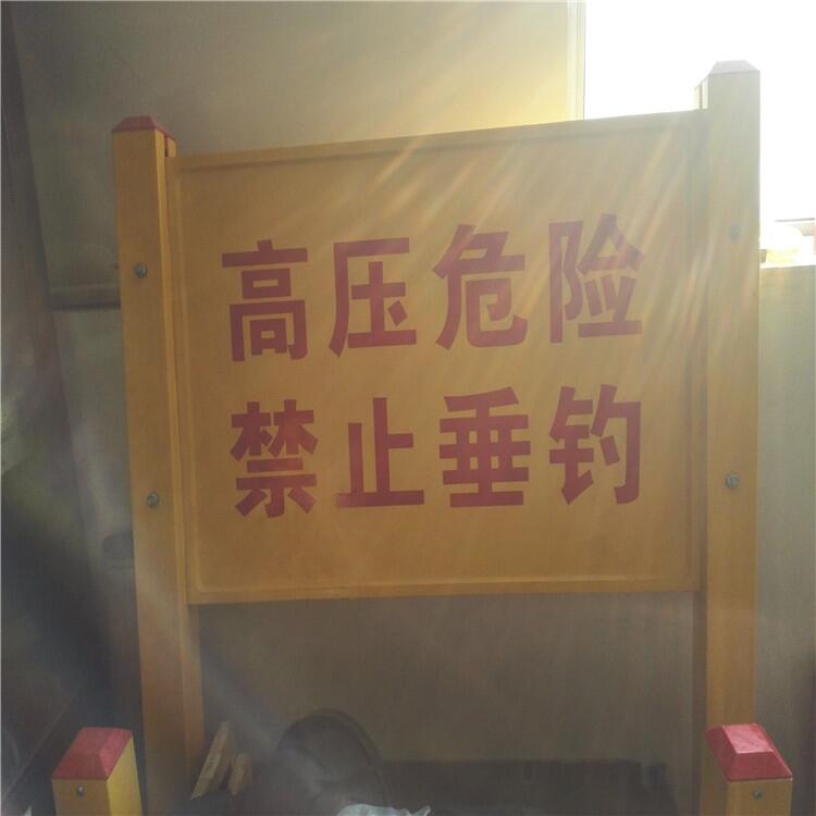 ־Ʒ