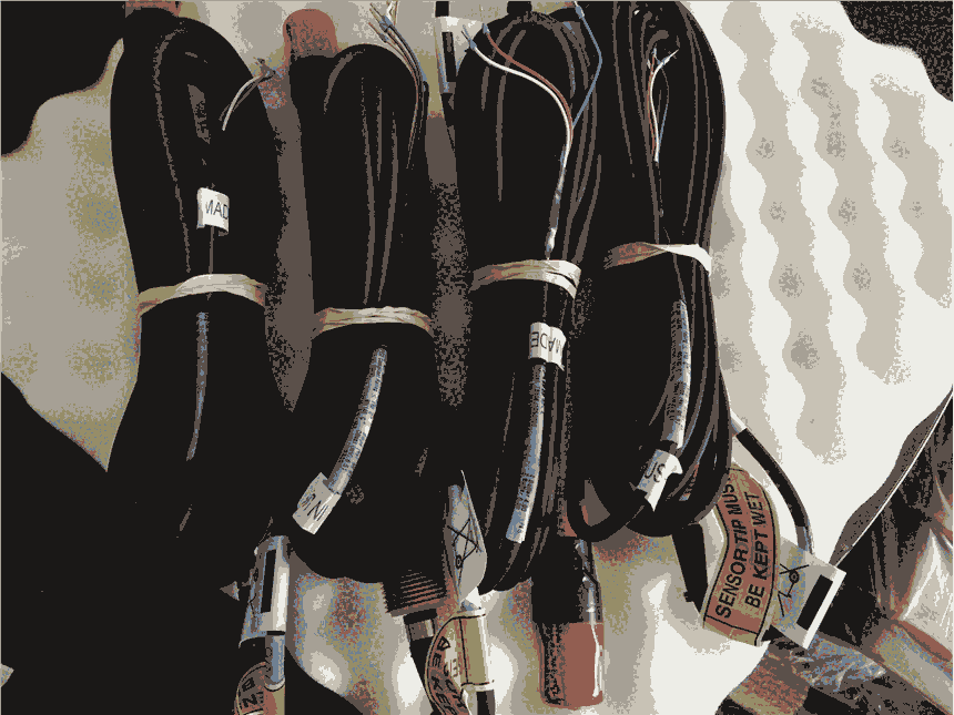 ػϵyIC697CBL811 