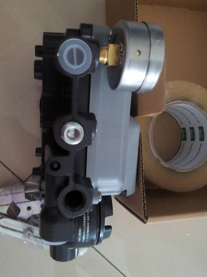 CE102-LB5/M2-M3 CE102-LB5/M4-M0 CE102-LB5/M4-M1 yT
