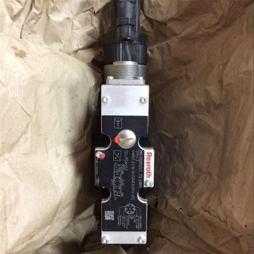 ȪCB900 FK02-8*AN-NN/A/Y