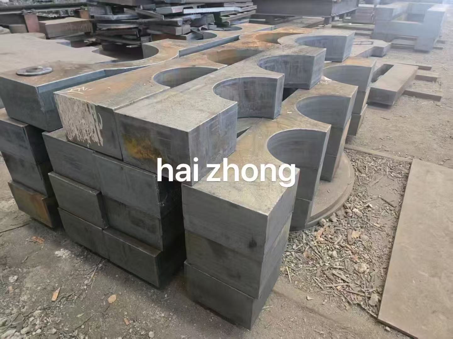 䓰и