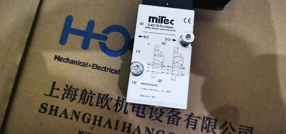 MITECyMITEC{yMITEC|y
