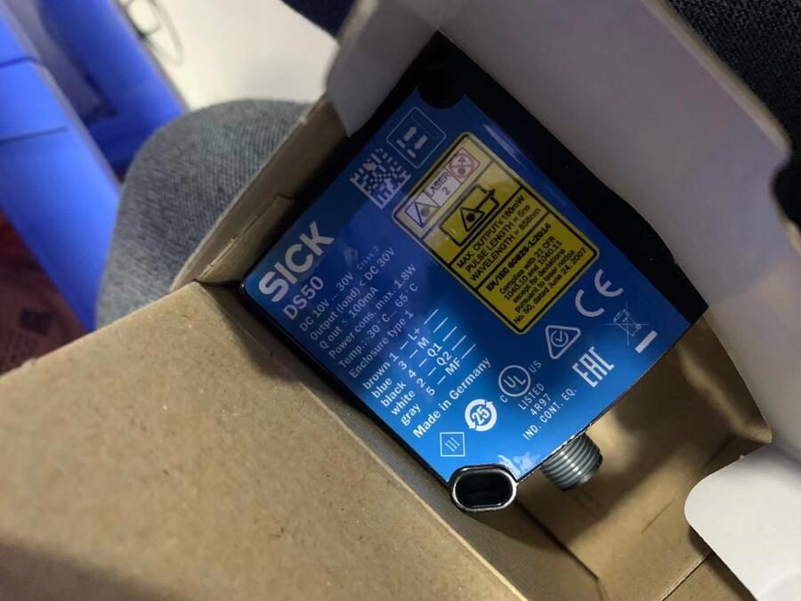 SLG10S-020SAKB1K01SICKŷa1107823
