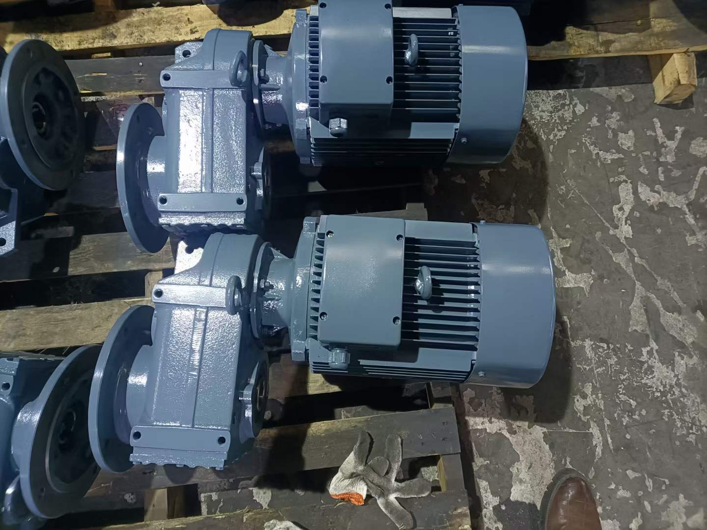 S47-Y0.25KW-84M1B攪拌減速機(jī)DLSAF05