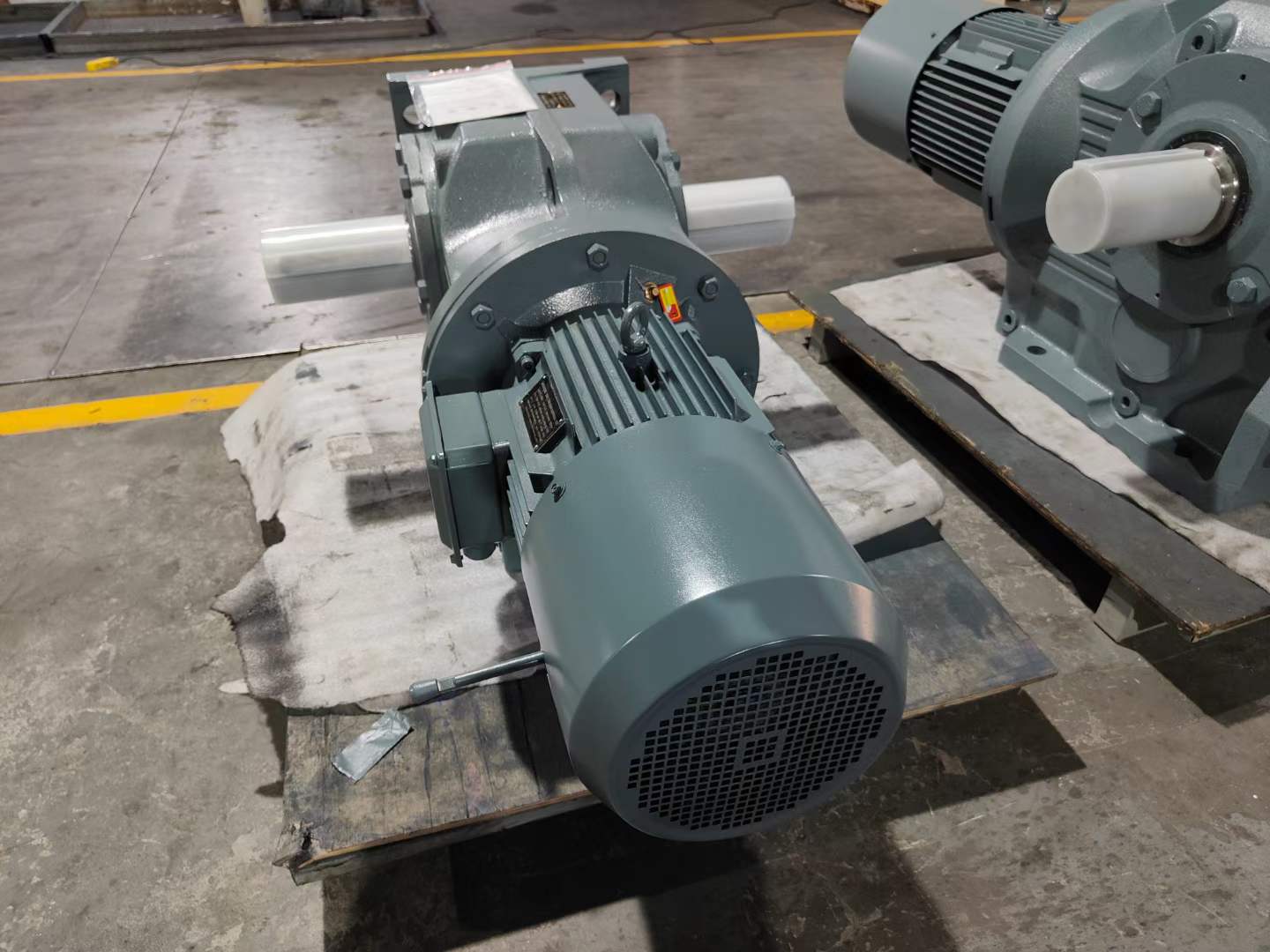 SA87R57-Y3KW-501M1D60-270ŷpٙCMC3PVSF03
