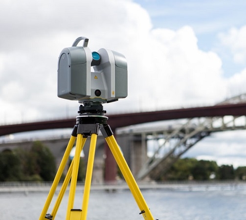 Trimble TX8Sx|h쌚|hSx