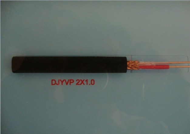 DJYP2VP2-7*2*1.5ӋC|;