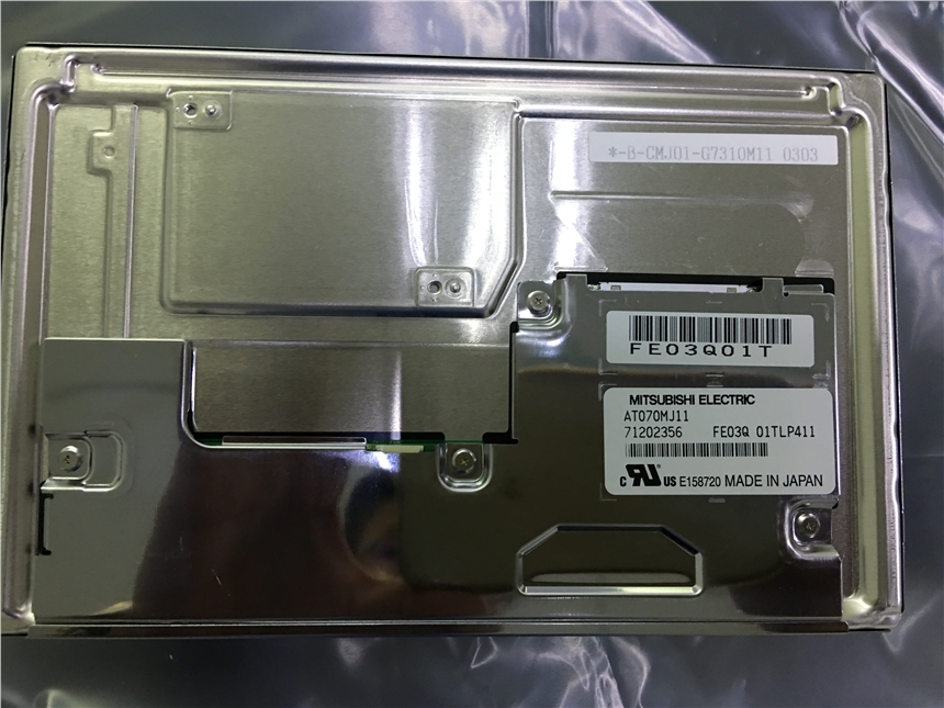  AA104XG12