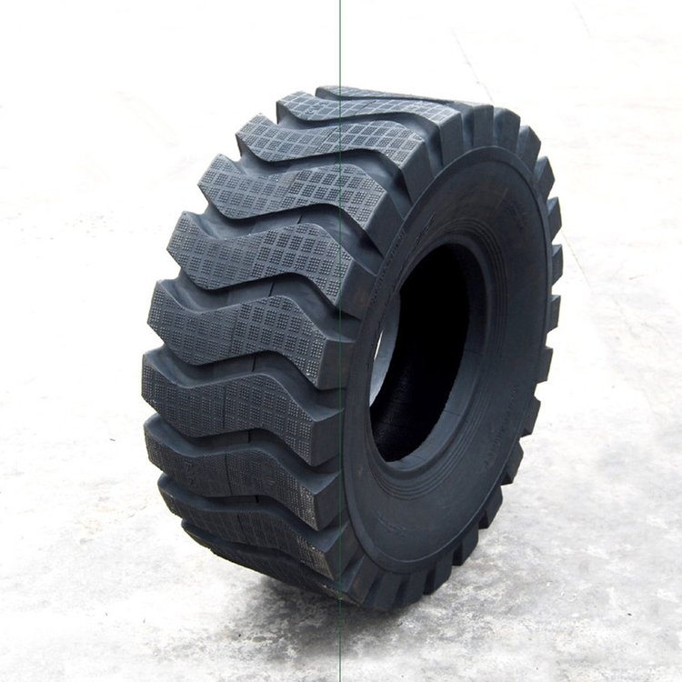 SSl(f)bdC(j)݆̥9.00-16̙C(j)е̥900-16w