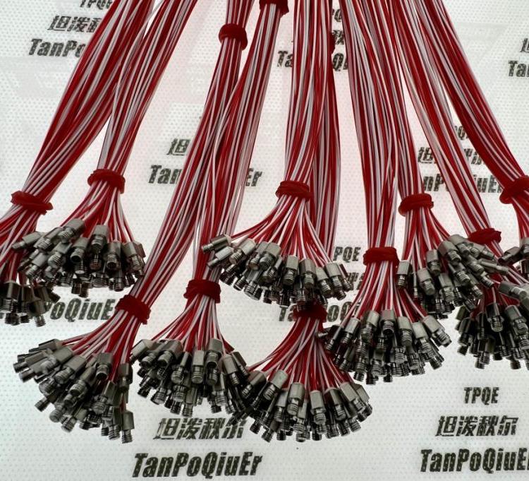 ݶʽPT100¶ȴСͲ´PT1000ȵM222